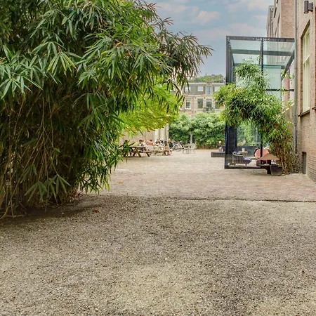 Canal House With Garden Apartman *
